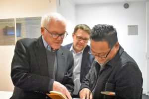 Dr. Bruce Lawrence 1