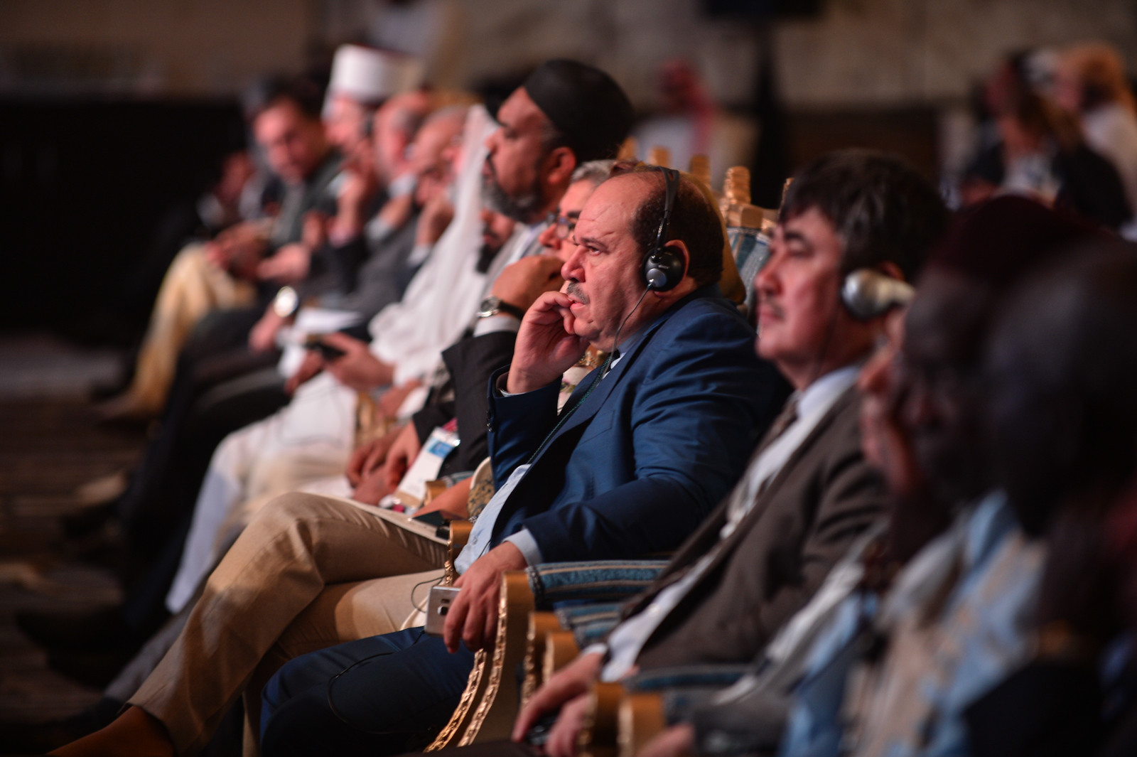 Promoting Peace in Muslim Societies